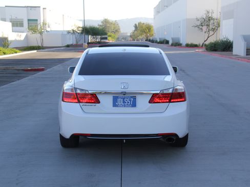 Used 2015 Honda Accord EX-L image 6