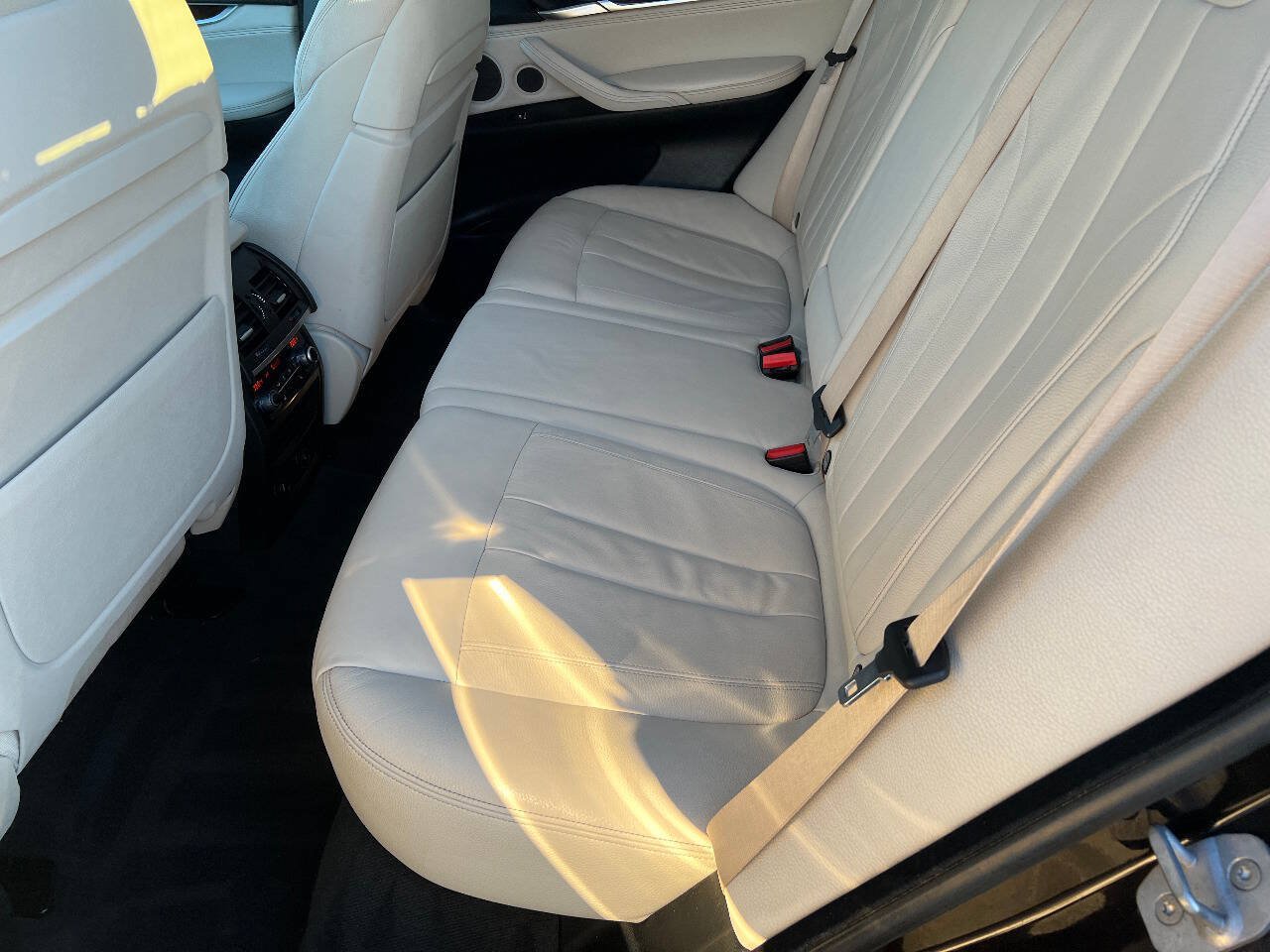 Used 2015 BMW X5 xDrive35i AWD/4WD image 24