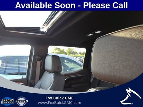 Used 2022 GMC Sierra 1500 Denali w/ Denali Reserve Package AWD/4WD image 9
