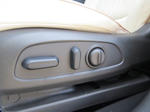 Certified 2025 Buick Encore GX Avenir w/ Avenir Technology Package image 15