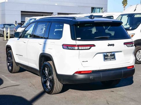 New 2025 Jeep Grand Cherokee L Limited image 6