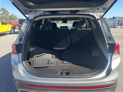 Used 2022 Hyundai Santa Fe SEL w/ Cargo Package image 11