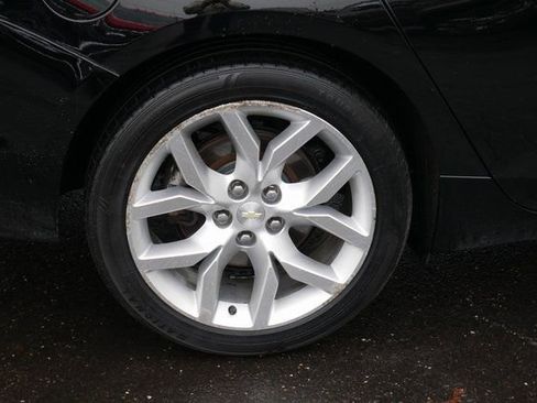 Used 2015 Chevrolet Impala LTZ image 11