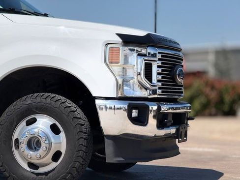 Used 2021 Ford F350 Lariat AWD/4WD image 8