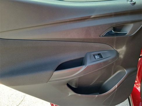 Certified 2023 Chevrolet Bolt EUV LT w/ Driver Confidence Package image 11