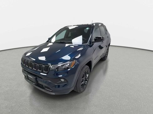 New 2026 Jeep Compass Latitude image 4