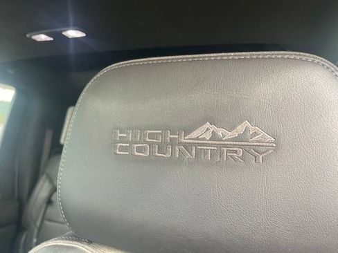 Used 2020 Chevrolet Silverado 3500 High Country w/ Z71 Off-Road Package AWD/4WD image 28