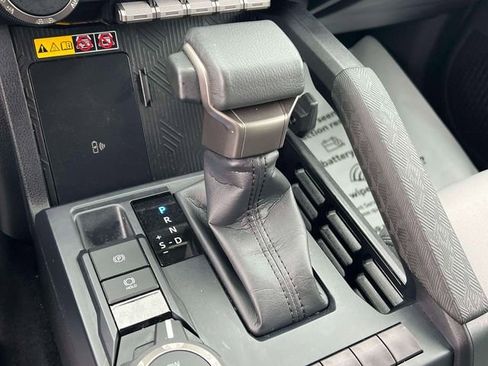 Certified 2025 Toyota Tacoma SR5 w/ SR5 Upgrade Package image 30