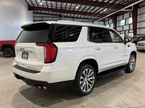 Used 2021 GMC Yukon Denali AWD/4WD image 8