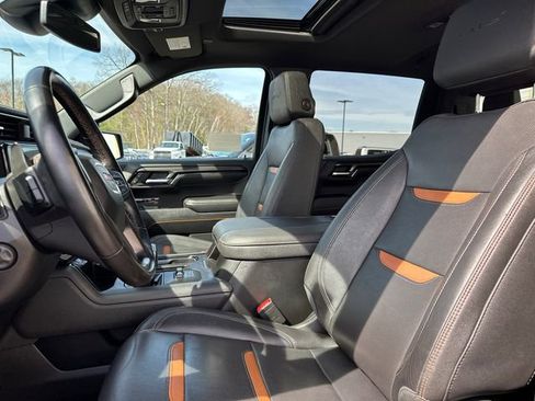 Used 2023 GMC Sierra 1500 AT4 w/ AT4 Preferred Package image 41