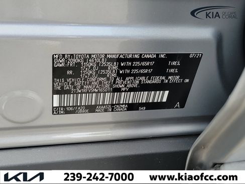 Used 2021 Toyota RAV4 XLE w/ Convenience Package FWD image 36
