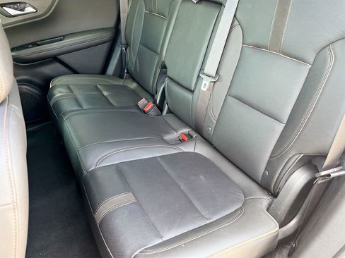 Used 2019 Chevrolet Blazer Premier AWD/4WD image 25