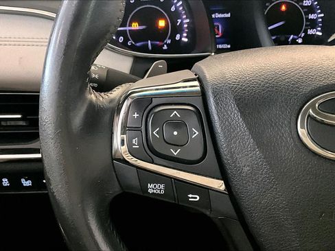 Used 2016 Toyota Avalon Touring FWD image 22