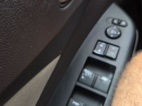 Used 2013 Honda CR-V EX image 36