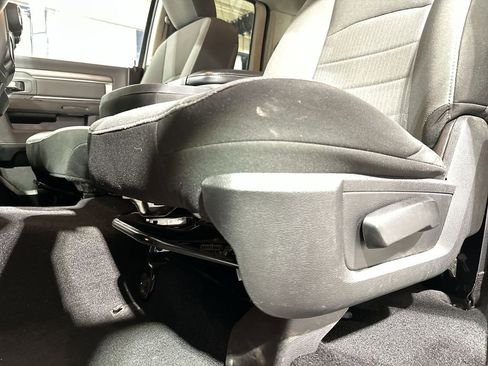 Used 2024 RAM 1500 Classic SLT image 14