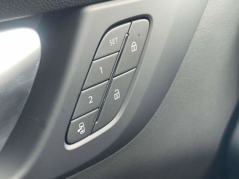 New 2026 Buick Enclave Preferred w/ Power Package FWD image 5