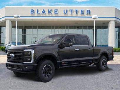 New 2026 Ford F250 Platinum w/ Tremor Off-Road Package