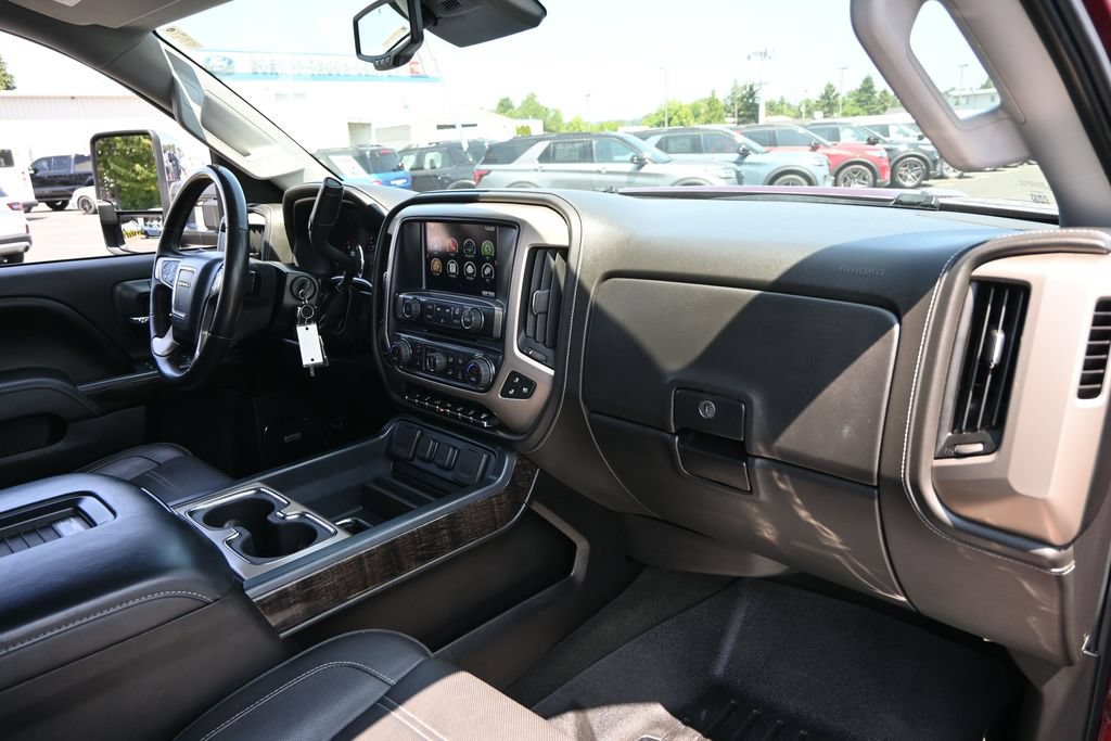 Used 2016 GMC Sierra 3500 Denali w/ Duramax Plus Package AWD/4WD image 37