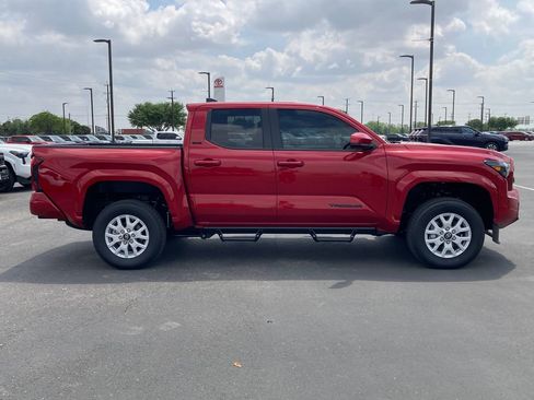 New 2026 Toyota Tacoma SR5 RWD image 4