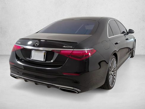 Used 2024 Mercedes-Benz S 580 4MATIC Sedan image 9
