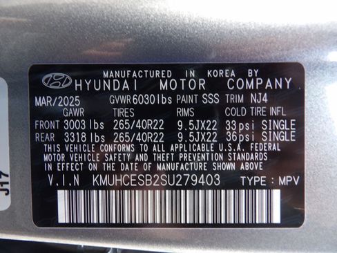 Used 2025 Genesis GV80 2.5T Prestige AWD/4WD image 32