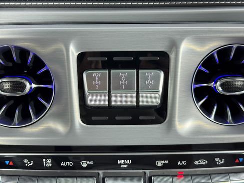 Used 2022 Mercedes-Benz G 63 AMG Squared image 38