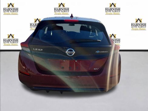 Used 2022 Nissan Leaf SV image 5