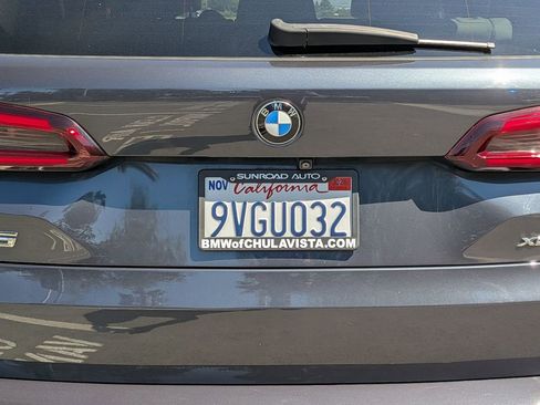 Used 2022 BMW X5 xDrive40i w/ M Sport Package image 38