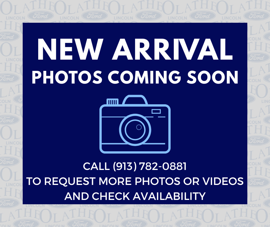 Used 2023 Jeep Wrangler Unlimited Sahara AWD/4WD image 3