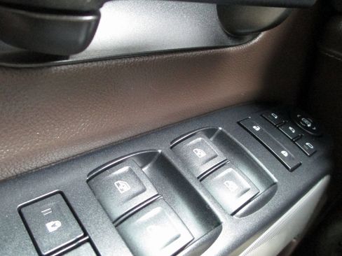 Used 2018 Chevrolet Silverado 3500 LTZ w/ Duramax Plus Package image 29