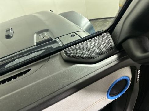 Used 2024 Jeep Wrangler Unlimited image 29