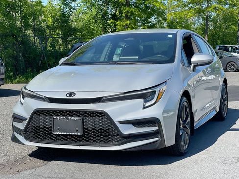 Certified 2023 Toyota Corolla SE w/ Carpet Mat Package (TMS) FWD image 2