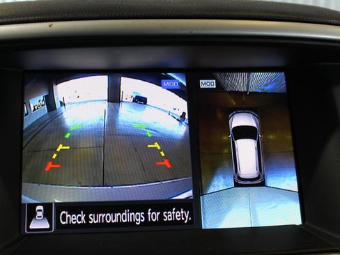 Used 2019 Nissan Pathfinder SL image 22