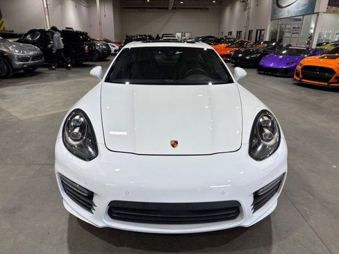 Used 2015 Porsche Panamera GTS image 2