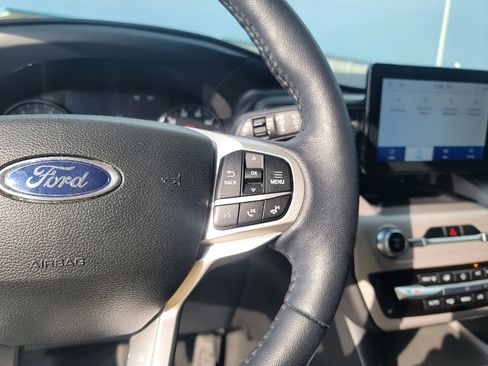 Used 2023 Ford Explorer XLT w/ Equipment Group 202A image 16