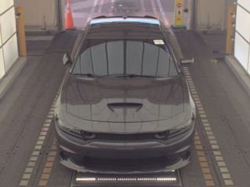 Used 2022 Dodge Charger R/T RWD image 5