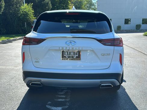 Certified 2023 INFINITI QX50 Pure image 5