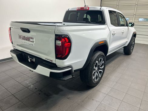 Used 2023 GMC Canyon AT4 AWD/4WD image 3