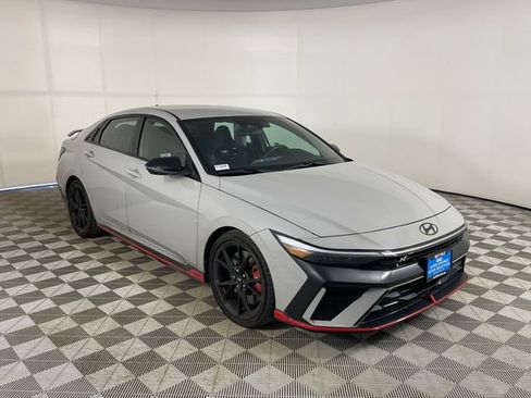 Used 2025 Hyundai Elantra N FWD image 15