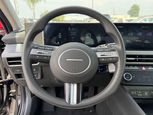 Used 2025 Hyundai Sonata SEL FWD image 18