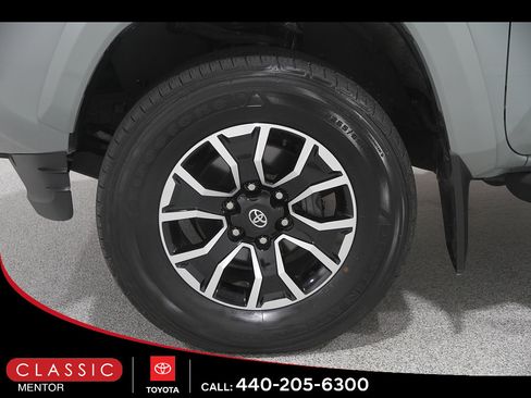 Certified 2023 Toyota Tacoma TRD Sport AWD/4WD image 19