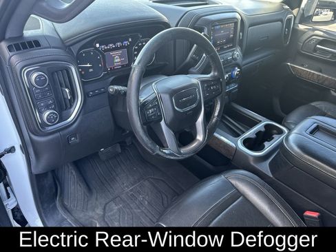Used 2020 GMC Sierra 2500 Denali w/ Denali Ultimate Package image 11