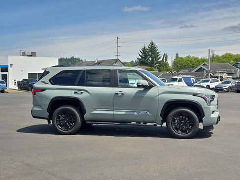 New 2026 Toyota Sequoia Platinum AWD/4WD image 7