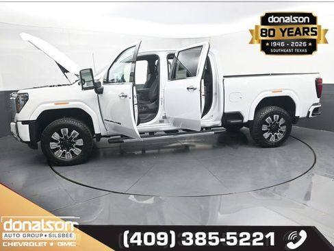 New 2026 GMC Sierra 3500 Denali w/ Denali Reserve Package image 22