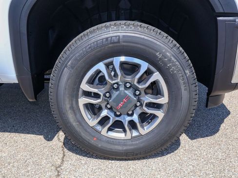 New 2026 GMC Sierra 3500 Pro AWD/4WD image 21