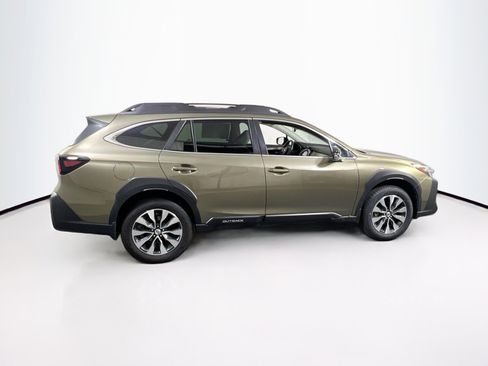 Used 2023 Subaru Outback Limited image 4