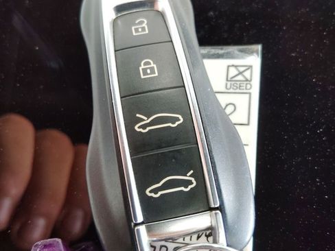 Used 2022 Porsche Taycan 4 Cross Turismo image 50