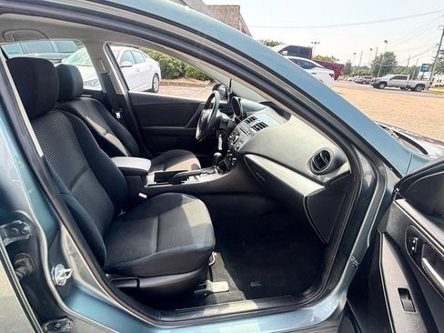 Used 2013 MAZDA MAZDA3 i SV w/ Convenience Pkg FWD image 70