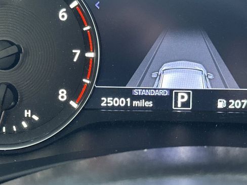 Used 2022 INFINITI QX50 Sensory image 26