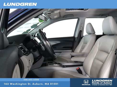 Used 2020 Honda Ridgeline RTL image 10